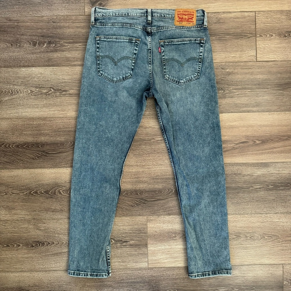 Women’s Levi Jeans, Medium Wash, CA00342 WPL423